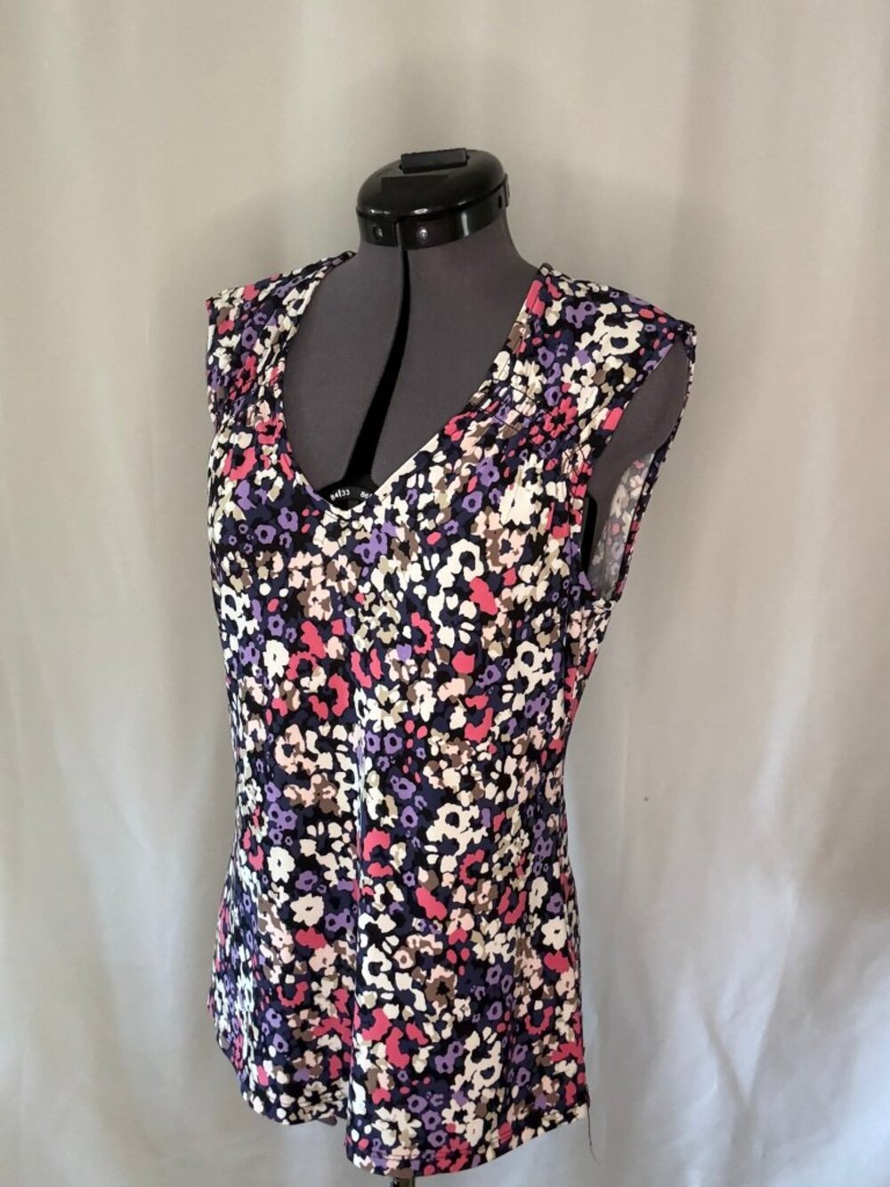 Tommy Hilfiger size XS top